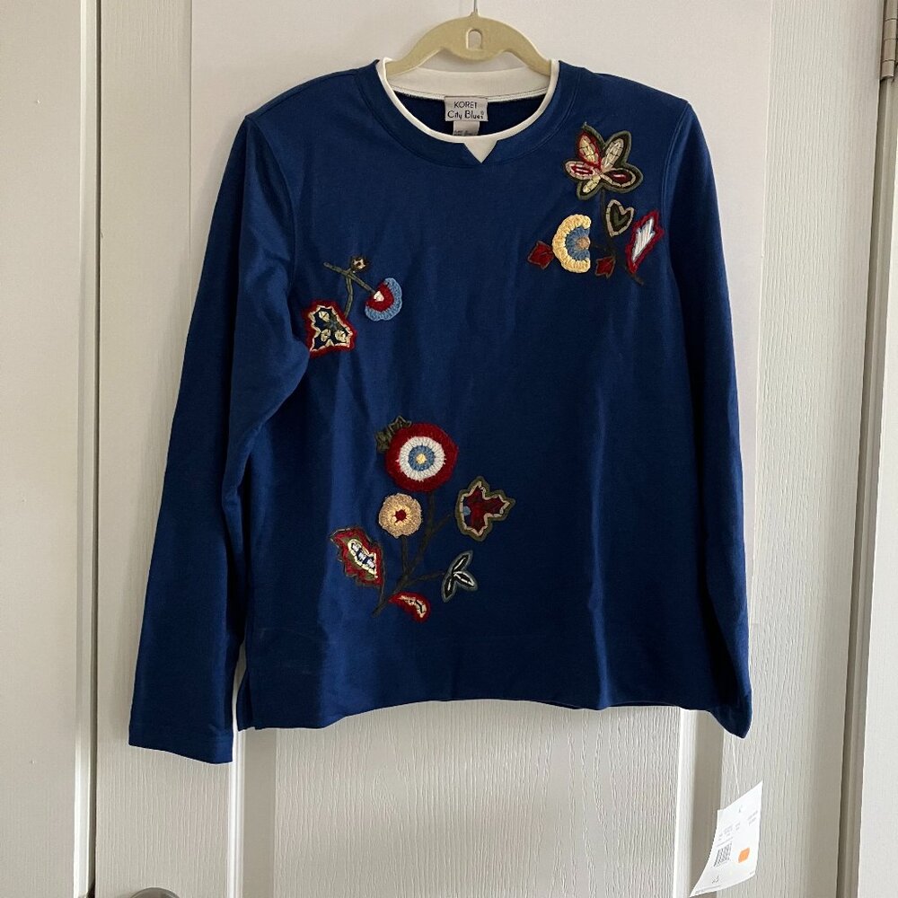 Vintage? Koret City Blues Shirt Size Small 6-8 Blue Embroidered Flowers 80s 90s